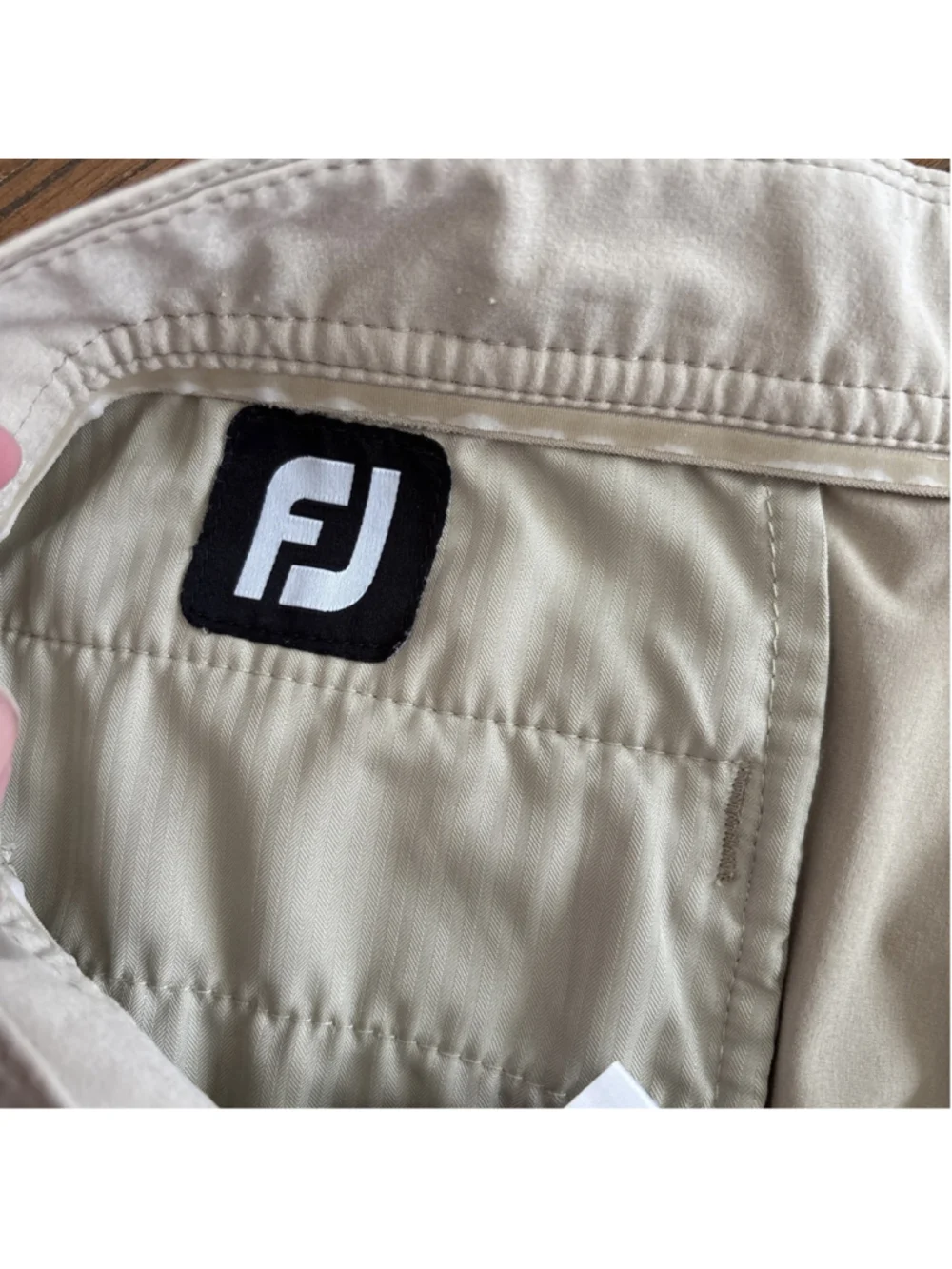 FootJoy Mens Size 35 Khaki 9" Flat Front Performance Golf Stretch Tech Shorts - Picture 3 of 8